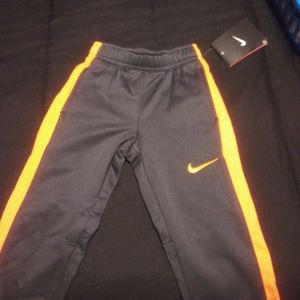 Nike thermal pants